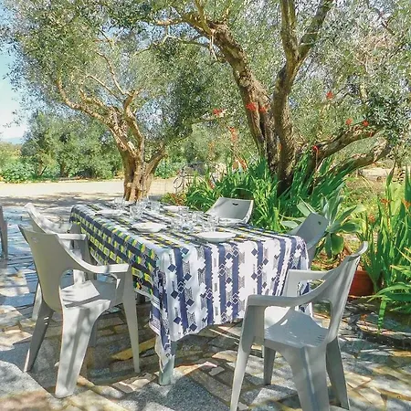 Σπίτι διακοπών Is Aruttas *